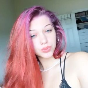 Meet your Posher, Savannah